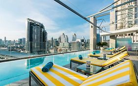 โรงแรมอครา กรุงเทพ